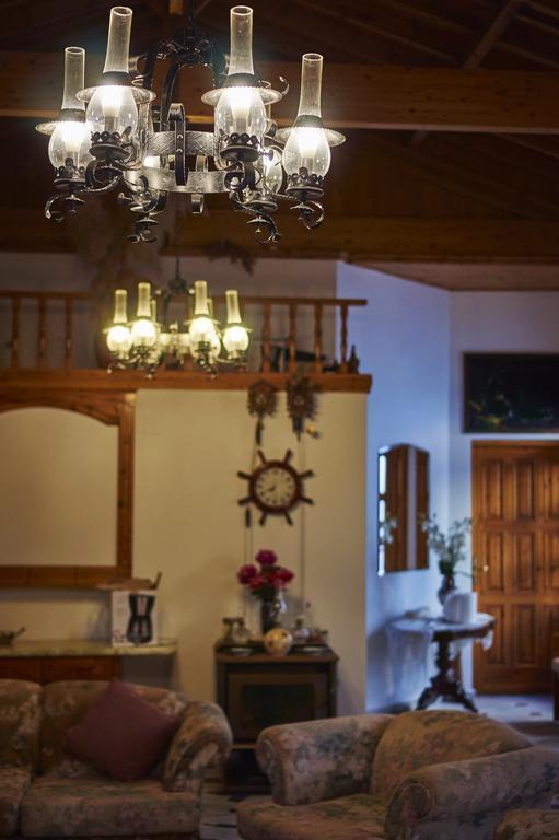 Christinantzela Apartments Kokkari Dış mekan fotoğraf
