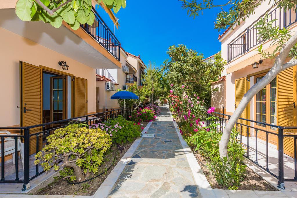Christinantzela Apartments Kokkari Dış mekan fotoğraf