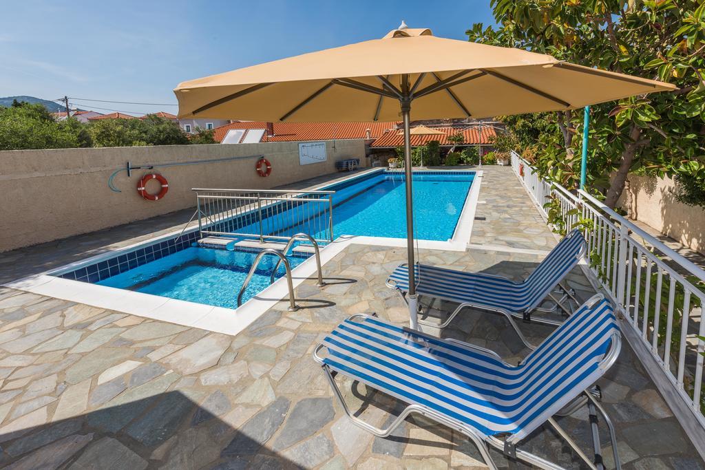 Christinantzela Apartments Kokkari Dış mekan fotoğraf
